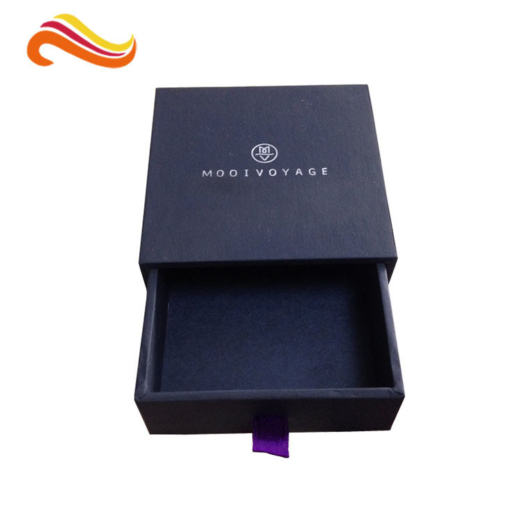 Various Sizes Custom Gift Packaging Boxes , Cardboard Magnet Gift Boxes Paperboard