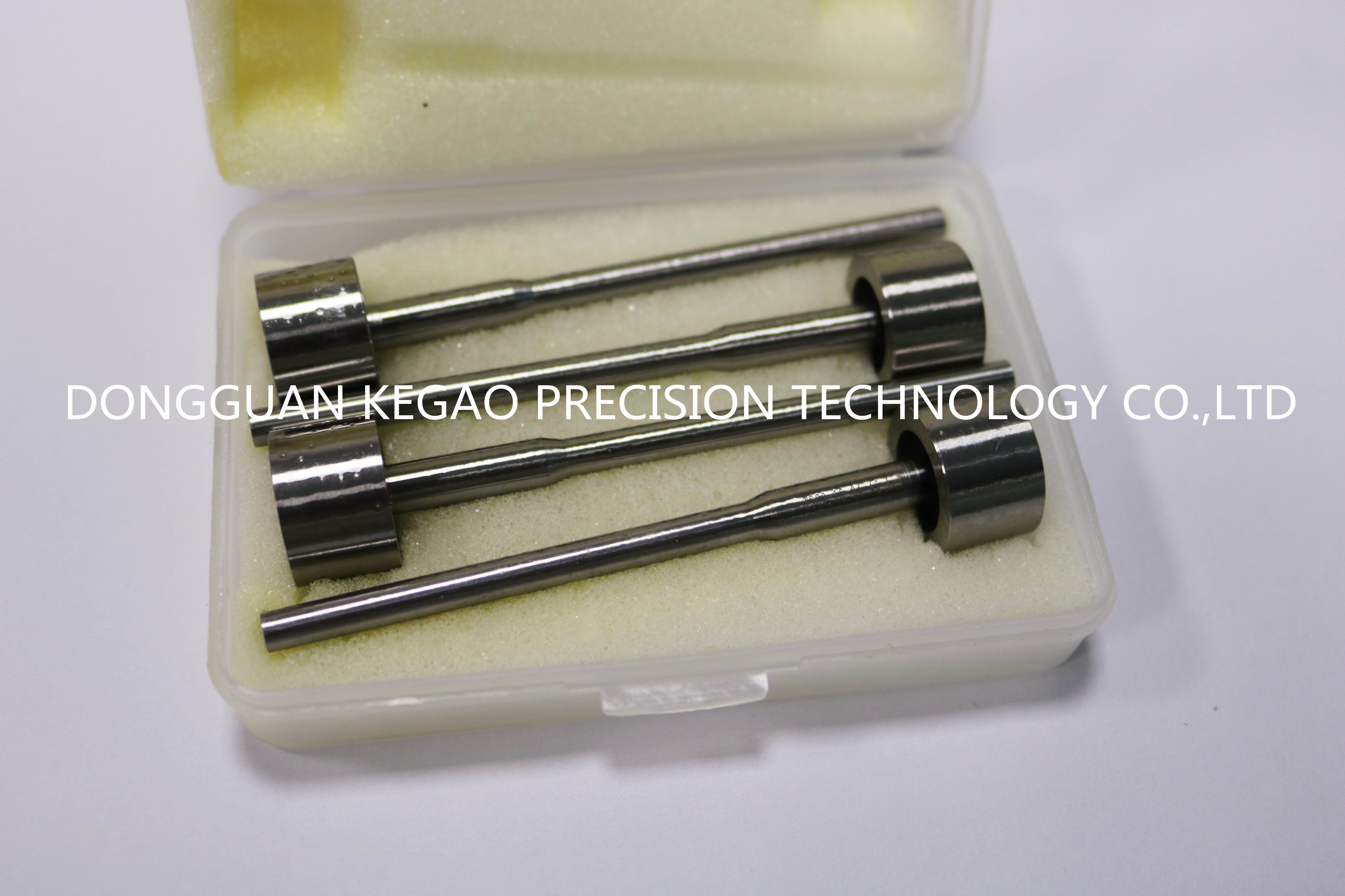 Standard Stainless Steel Core Pins SKS3 Straight 0.001mm Tolerance