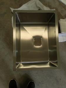 China Square Drain Hole Stainless Steel Single Bowl Sink Topmount Installation Versatile wholesale