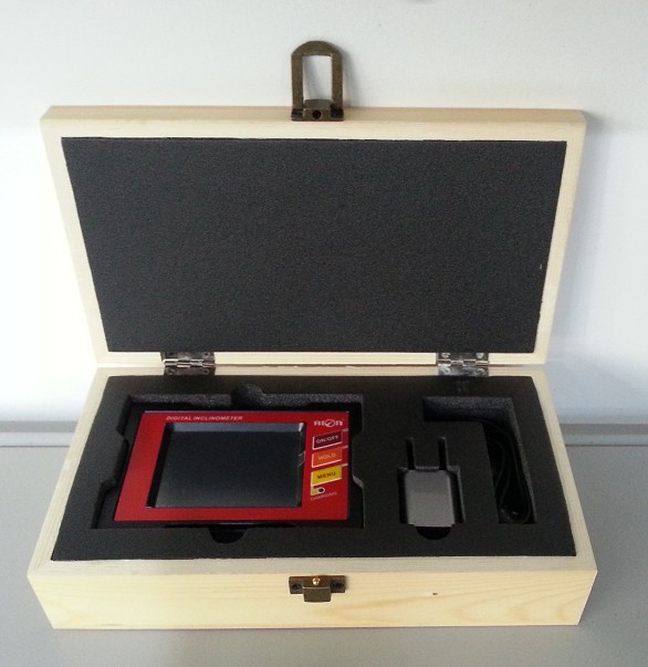 DMI820 Industry Grade High Accuracy Digital Inclinometer Night Vision Bevel Gauge