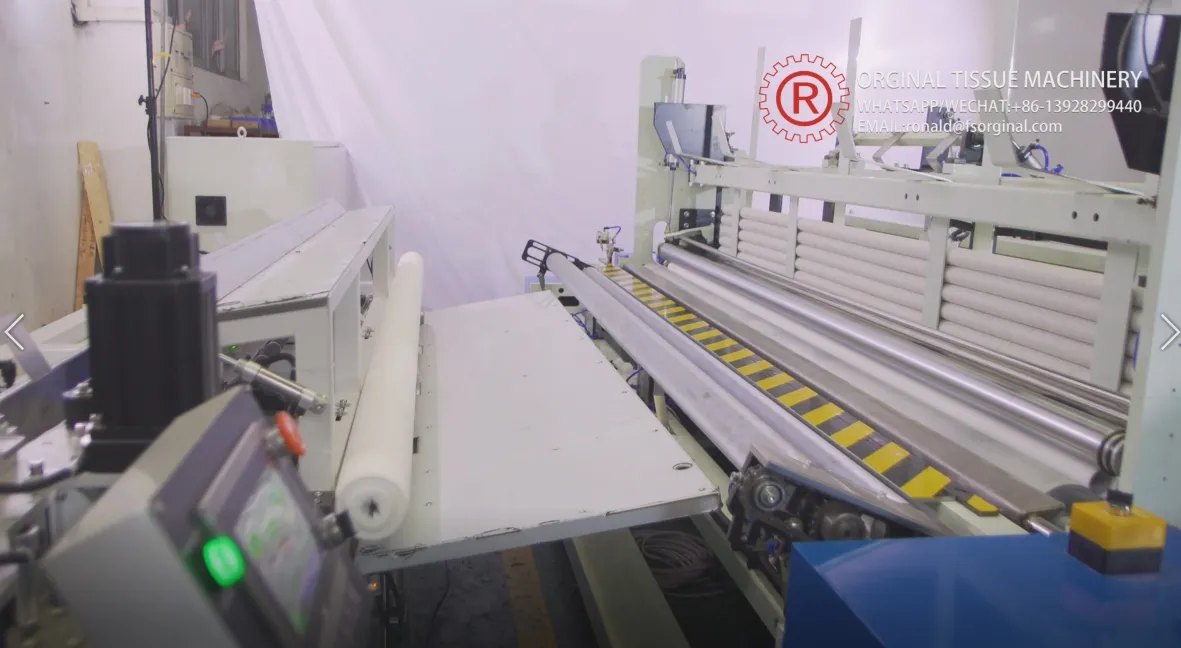 Toilet Paper Kitchen Towel Automatic Band Saw Cutting Machine