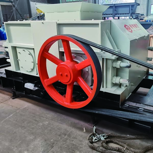 40m3/h SGC800×600 Roller Crusher For Fired Clay Brick Making