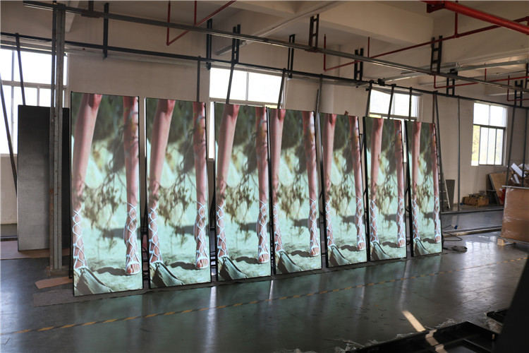 WIFI 4G P1.875 Advertising HD Digital Display Exhibition Led Poster