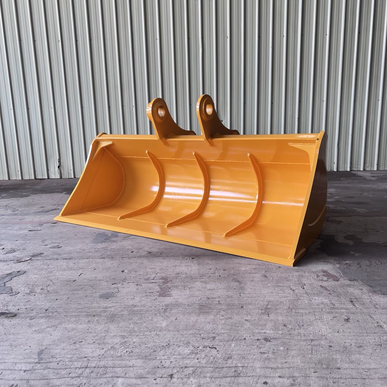 ditching Excavator Cleaning Bucket 12T-18T Can Load And Unload Earthworks