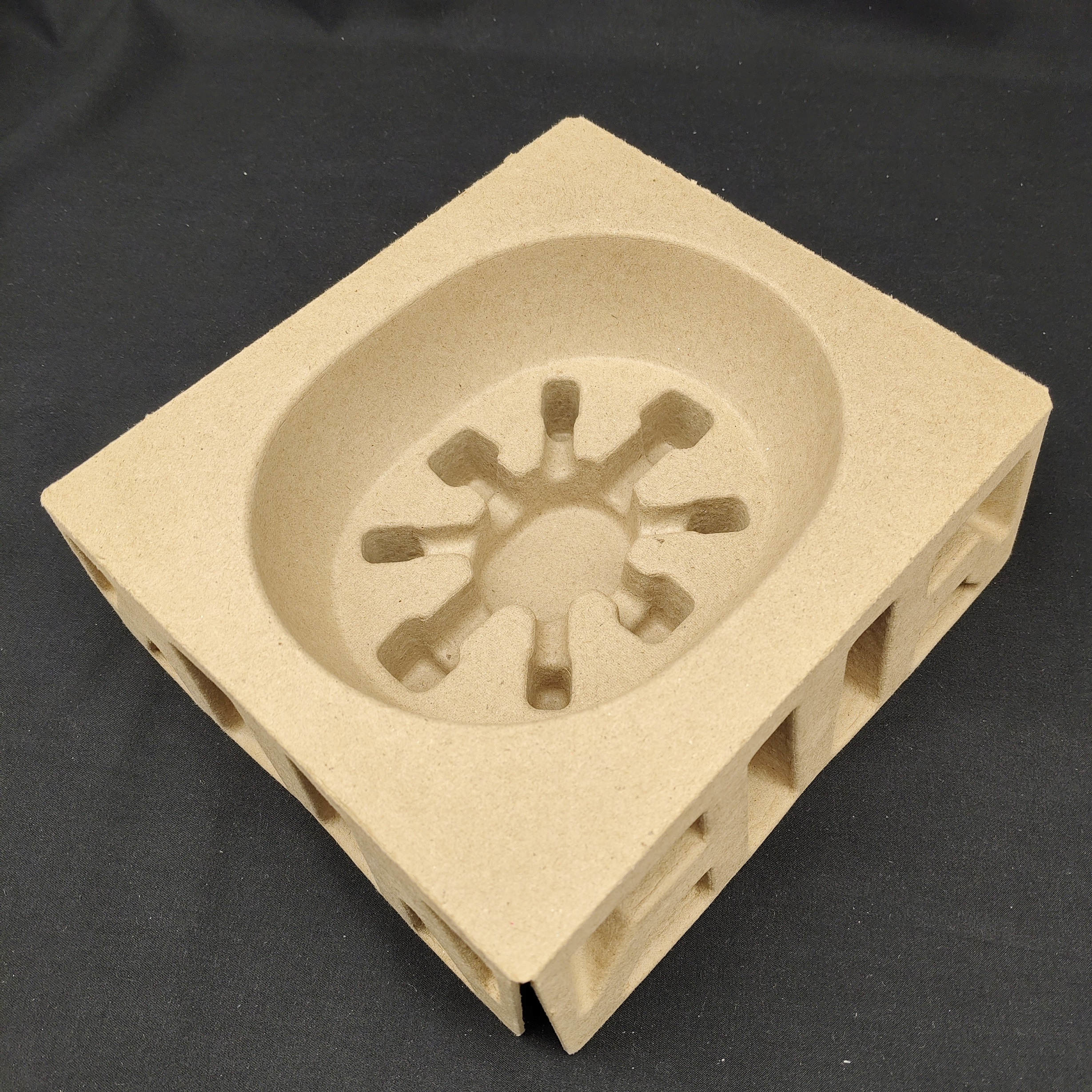 The pulp molding packaging bases for smart speakers of small household appliances are directly supplied by factories in Ningbo, China, and are