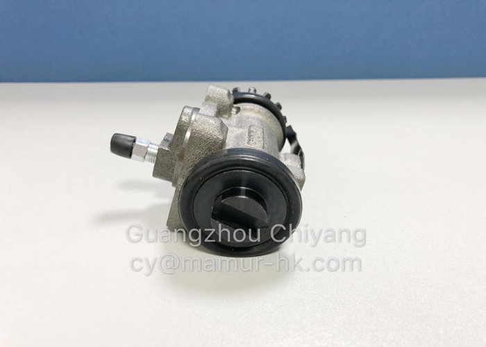 Rear Left Front Brake Wheel Cylinder 8-97139842-0
