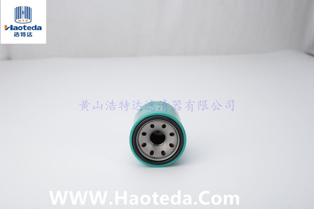 M22x1.5 04892339AA Spin On Oil Filters Warranty 8000-10000KMS