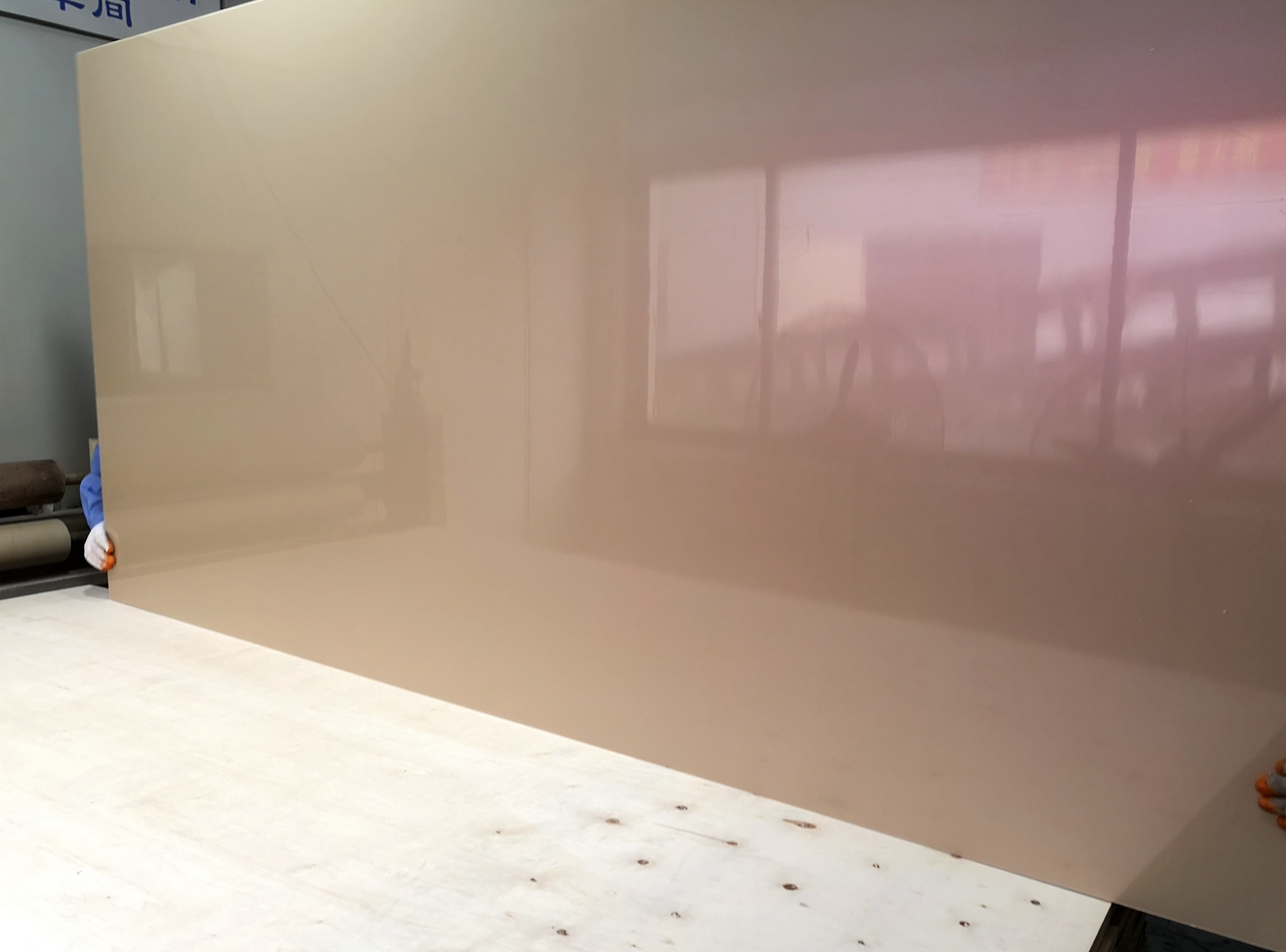 E1/E0 acrylic mdf /high gloss solid color mdf panel/acrylic mdf board in 1220x2440mm