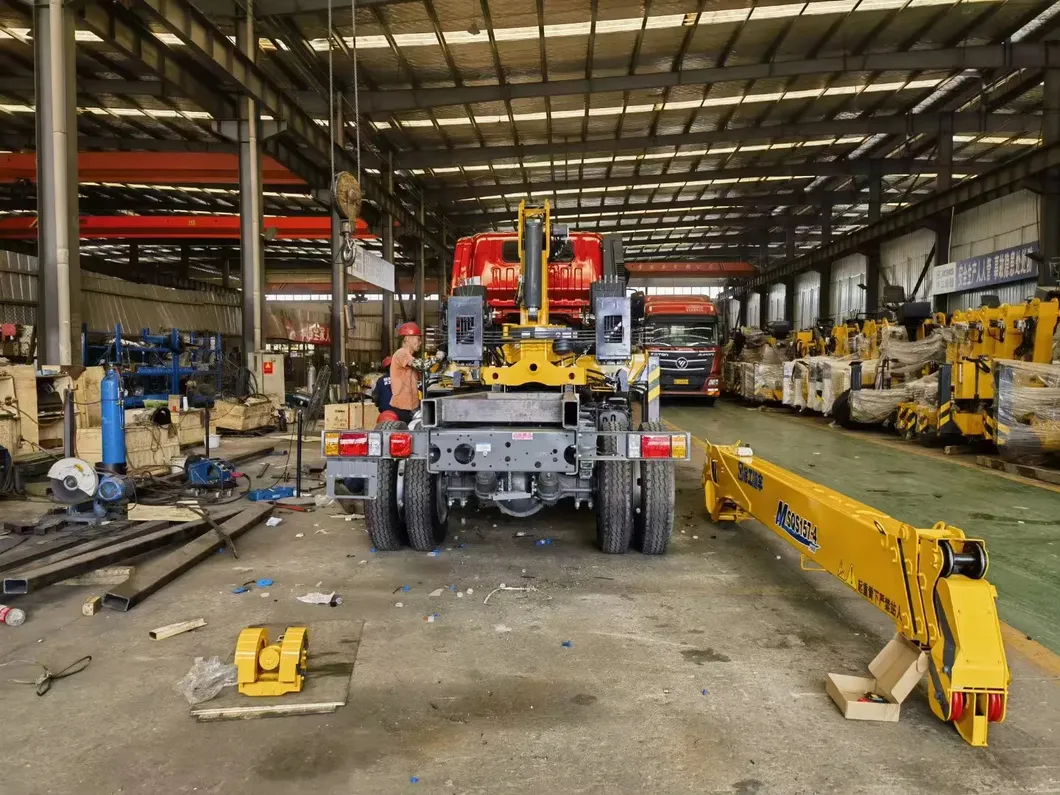 Robust Hydraulic System Xcmga Used 10 Tons Mobile Truck Crane