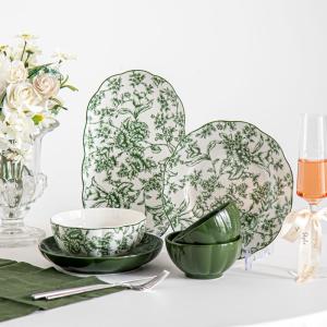 China Restaurant Occasion Luxurious Green Ceramic Dinner Set With Flower Design wholesale