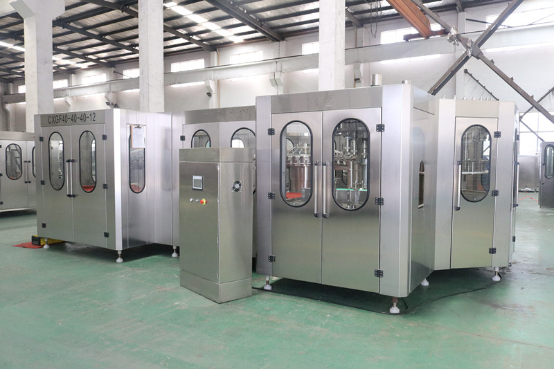 330 - 2250ML Soft Drink Filling Machine , 2.2kw Mineral Water Filling Machine