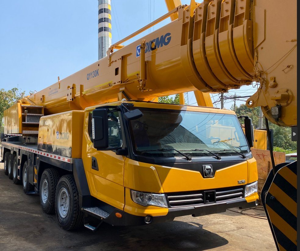 2013 Xgg Truck Crane of 130ton