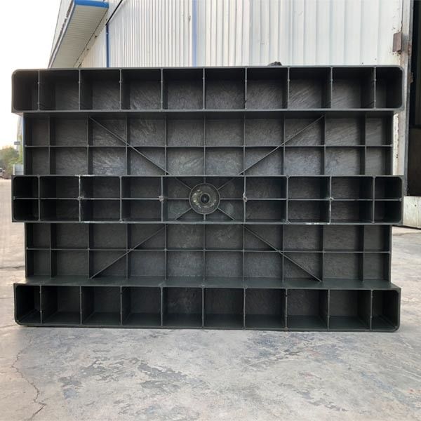 Mexico Compressed Plastic Pallet Machine for Recycling Plastic