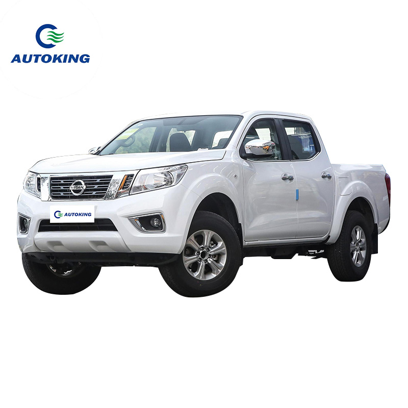 Euro III Pickup Trucks 200Nm-300Nm EV Pickup R18 Tire Size