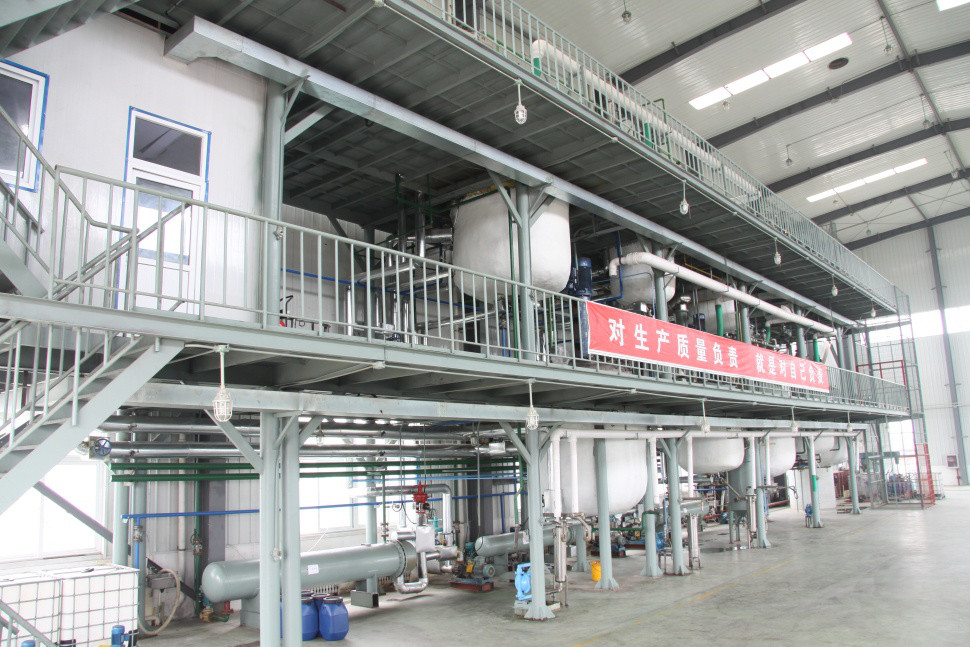 Good Adhesion Solid Thermoplastic Acrylic Resin Similar To M825 For Plastic Coating