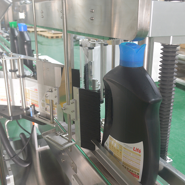 Plastic Packaging Material Used in 20 Nozzles Tracking Filling Machine for Shampoo