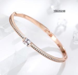 China Womens Trendy Wrist Snap Bracelet Rhinestone Stainless Steel Bangle wholesale