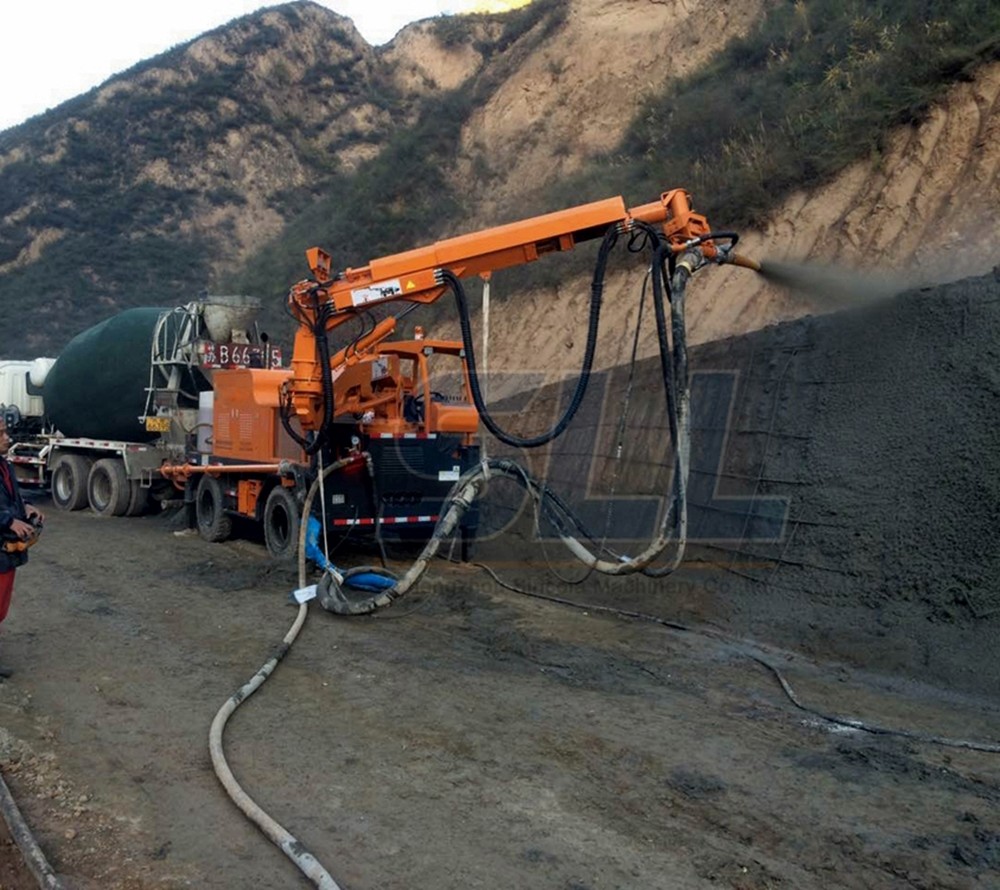 Remote Control Robot Wet Shotcrete Machine 15-20 M3/H With 360° Rotation