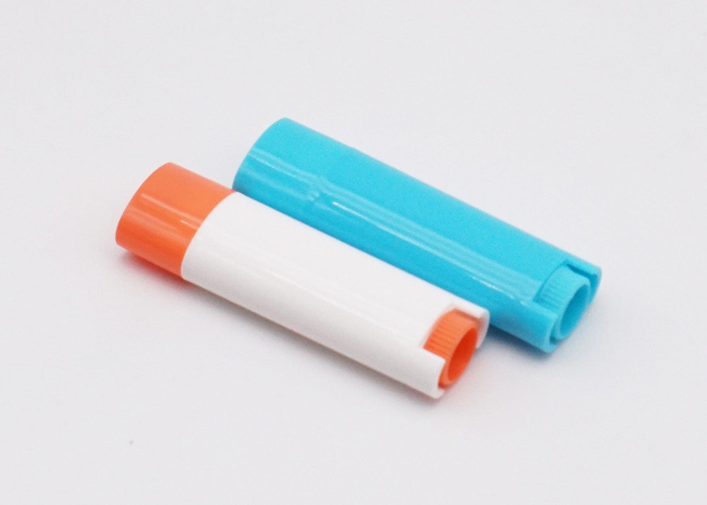 Oval Shape Empty Deodorant Container Tube 4.5g Plastic Lip Balm Light Orange