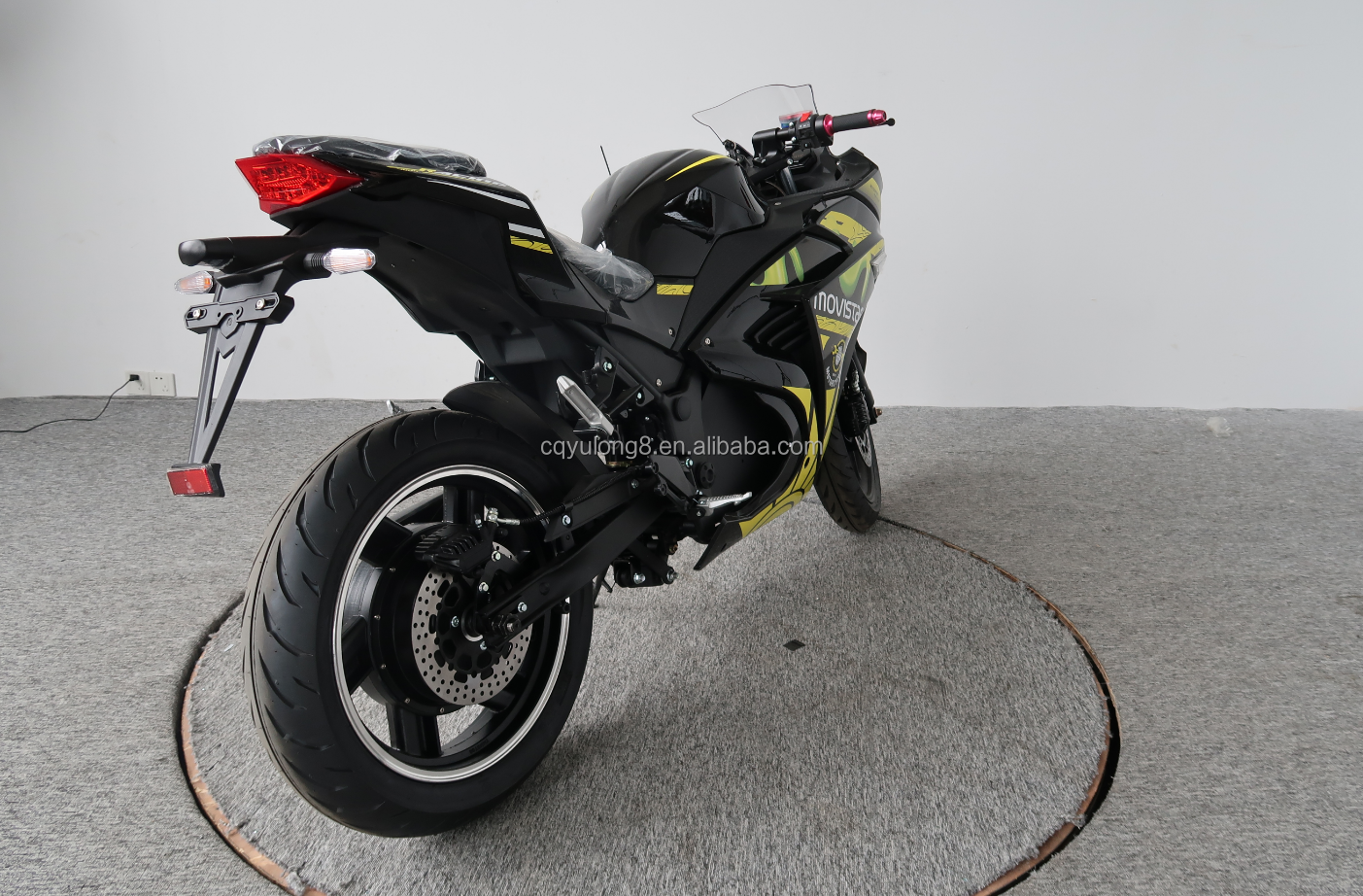 3000W Electric Motorcycle with Powerful Racing Sports Lithium Battery and Disc Brake