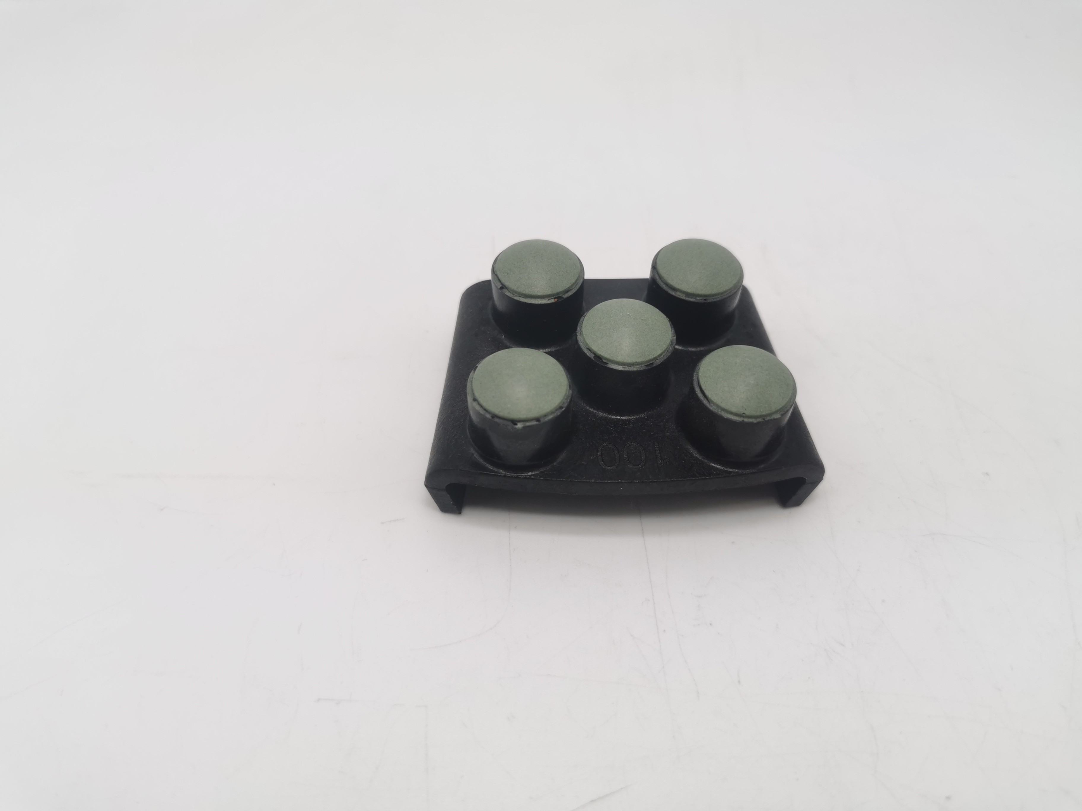 5-Dot HTC Resin Pads for Concrete Floor and terrazzo