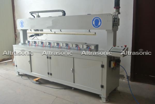 Quality Durable Ultrasonic Seam Welding Machine Solar Heat Collecting Plate Welding for sale