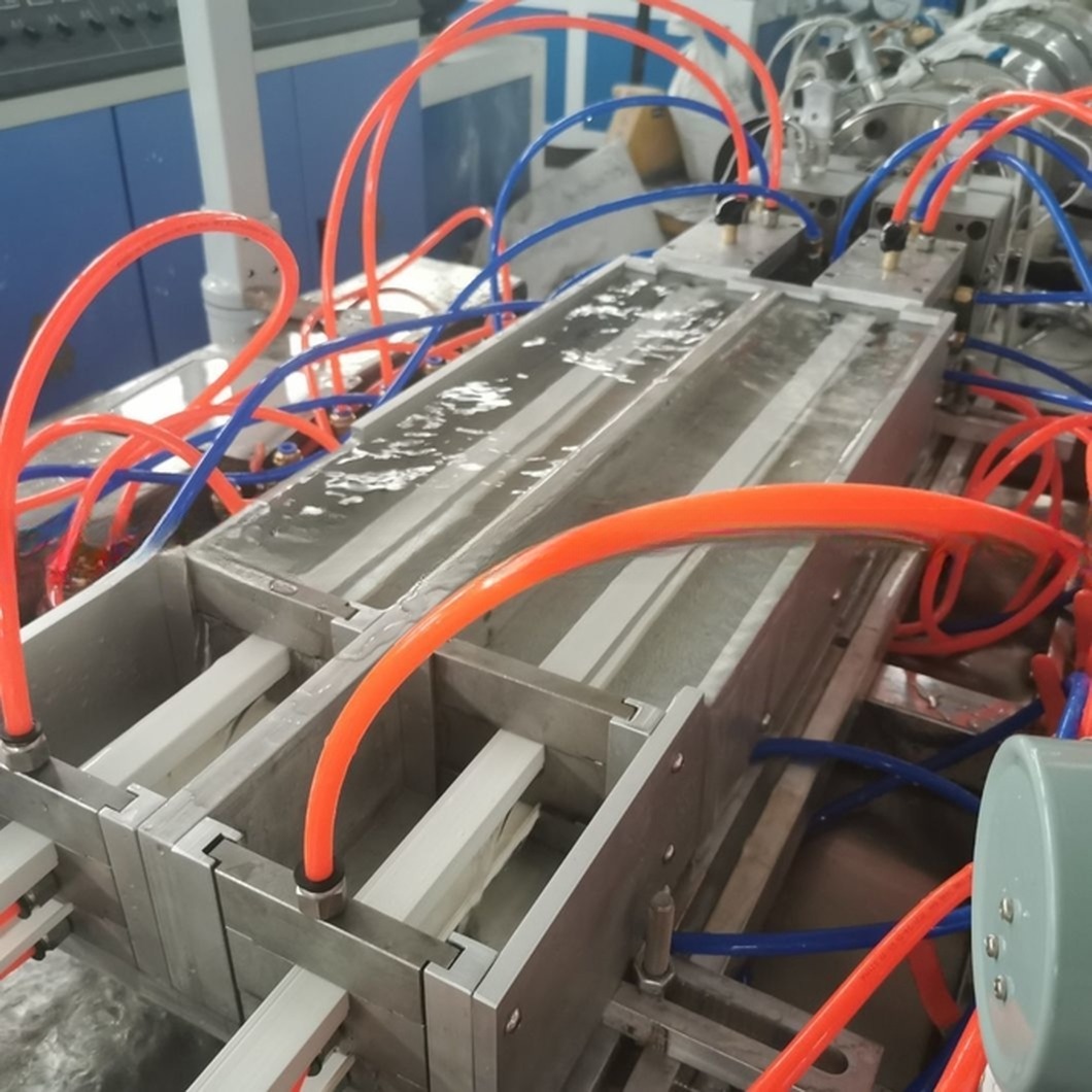 New Type PVC Cable Trunking Extrusion Machine PVC Cable Tray Duct Making Machine