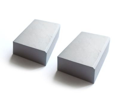 High Hardness Tungsten Carbide Saw Tips HRA 87 ~ HRA 93.5 Various Grades