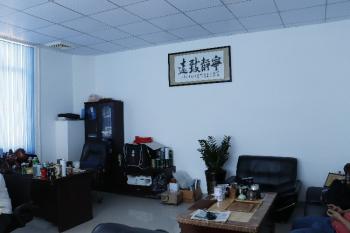 Shenzhen XinYuHeng Can Co., Ltd.