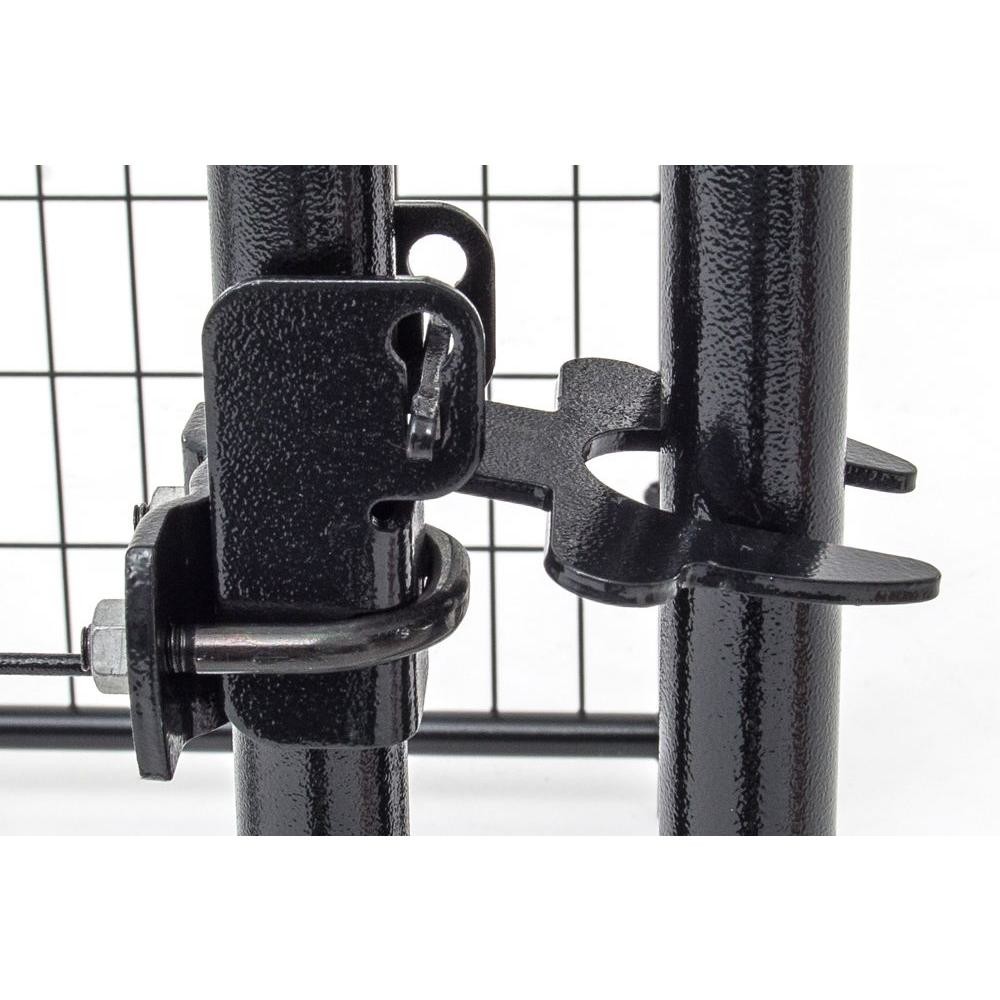 Pet Heavy Duty Outdoor Dog Kennel For Large Dogs With Gate And Roof