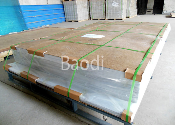 Carbon Steel Decorative Round Hole Pattern Perforated Metal Mesh