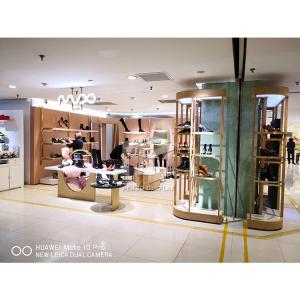 China Metal Halide Shoe Display Racks For Shop 20mm Thick MDF Baking Paint Finished wholesale