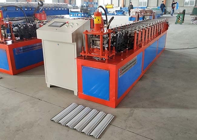 High Strength Frame Roller Shutter Door Roll Forming Machine 110mm PPGI Steel Slat Material