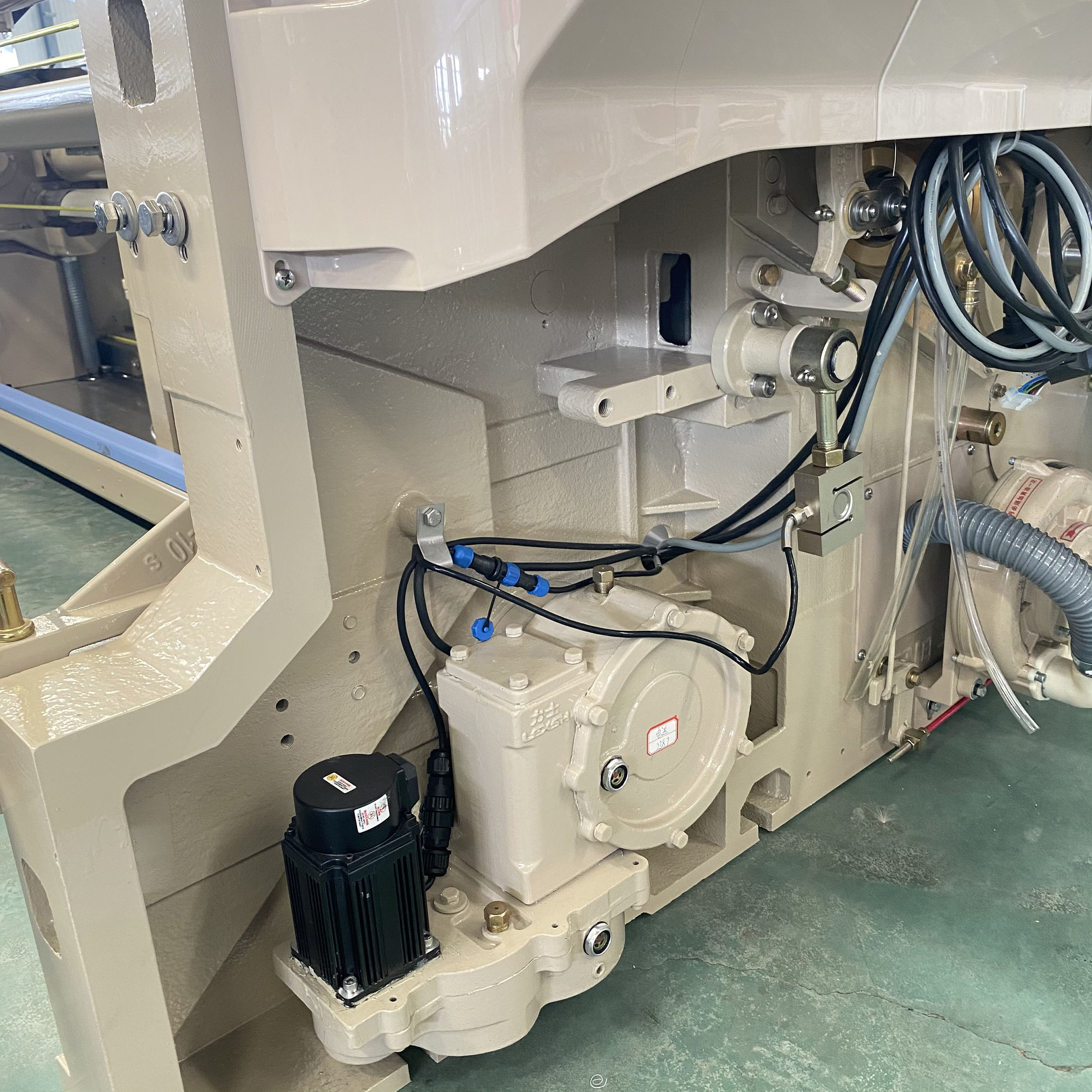 3.5kw ETU Electronic Water Jet Looms Double Pump Speed 1200 RPM