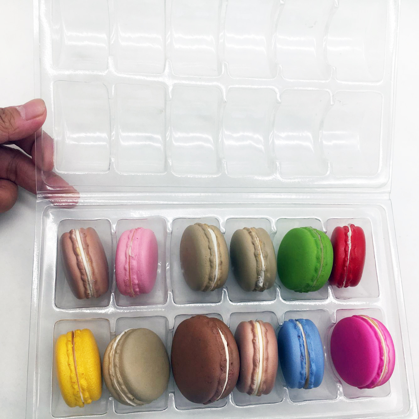 12pcs clamshell blister macaron box packaging macaron display tray macaron tray wholesale