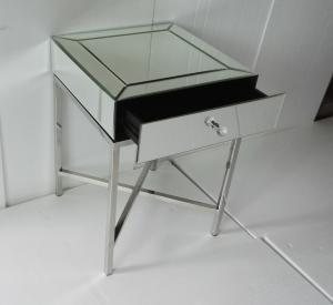 China 45 * 45 * 65CM Mirror Tables Furniture Silver Color Steel Chrome Finish wholesale