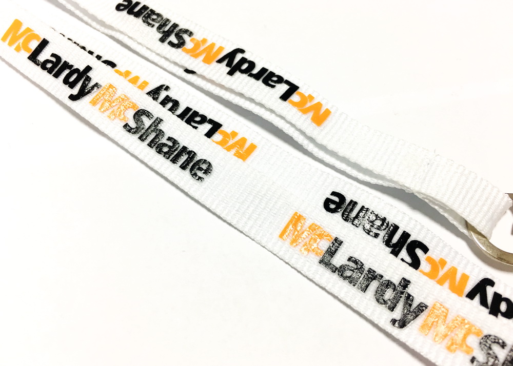 Employee Company Custom Neck Lanyards White Background Silk Screen Printing