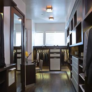 China Modern Customized Melamine Walk In Closet Cabinets Wardrobe Clothing Room wholesale