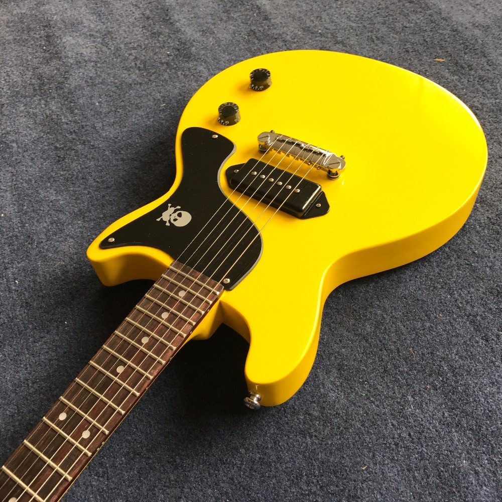 Wholesale and Hot selling OEM studio electric guitar yellow color one piece bridge pickup LP 1958 Junior guitar