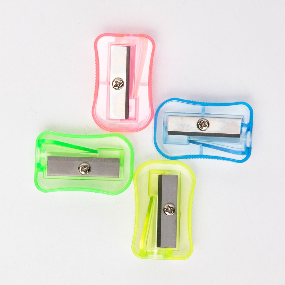 Kids Manual 30.8mm Long Tip Pencil Sharpener Green