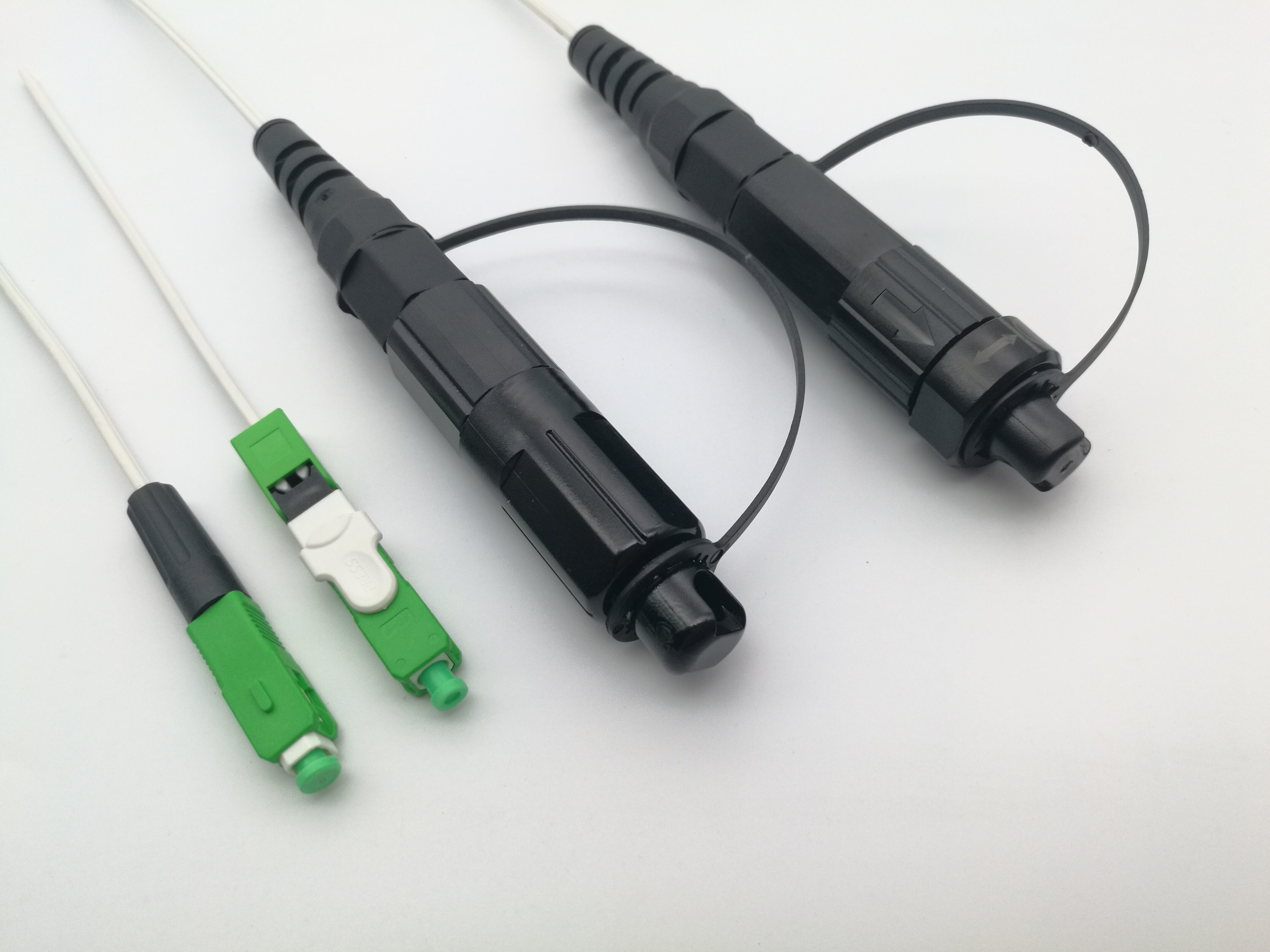 Reinforced Mini SC/APC Fiber Optic Connectors Outdoor Waterproof Field Installable