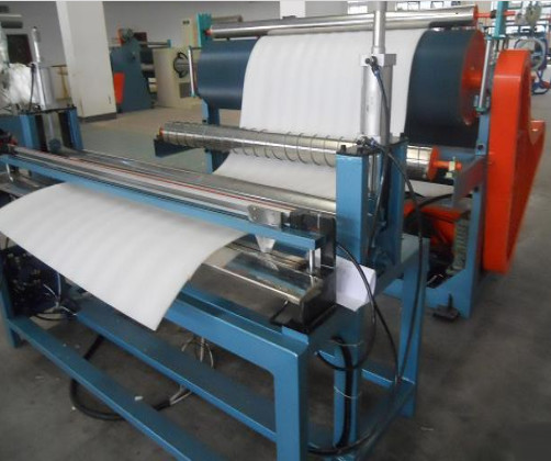 Electric / Pneumatic Control Epe Foam Sheet Cutting Machine Automatic High