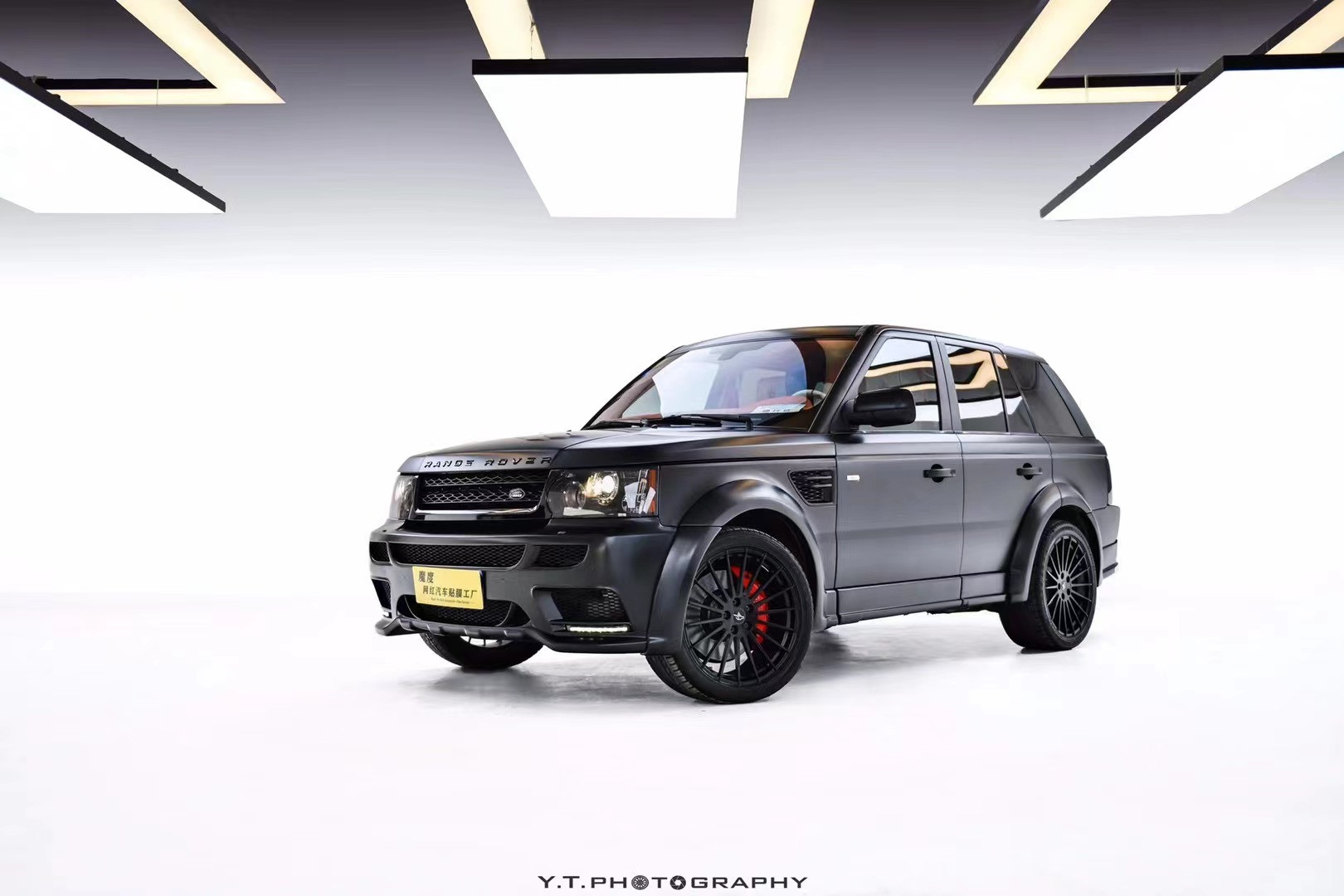 For Range Rover Sport Body Kit for Range Rover Sport Upgraded HM-style Front and Rear Bumper Wide-body Kit