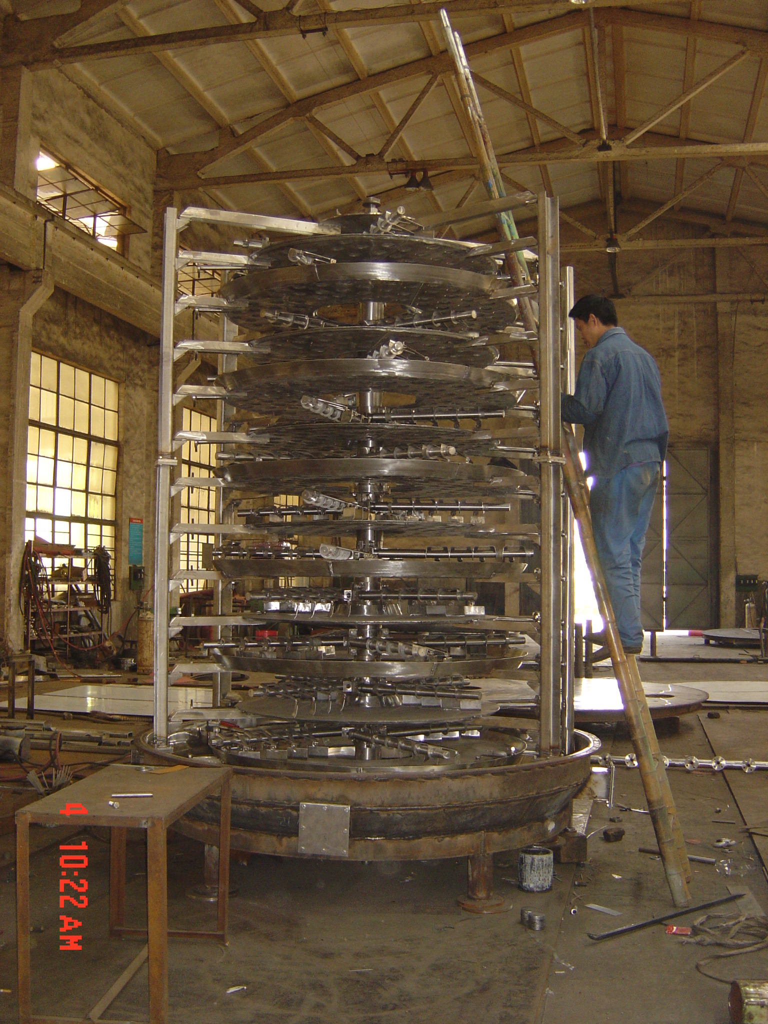 Polyphenol Continuous Vacuum Drying Machine , Industrial Vacuum Dryer Machine