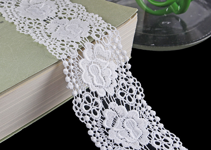 White Double Waves Edge Chemical Guipure Lace Trim With Scalloped Lace Borders