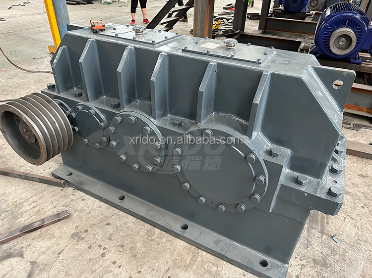 Industrial Heavy Duty Shredder for Metal Scrap Fabric Plastic Crusher Machine for Sale