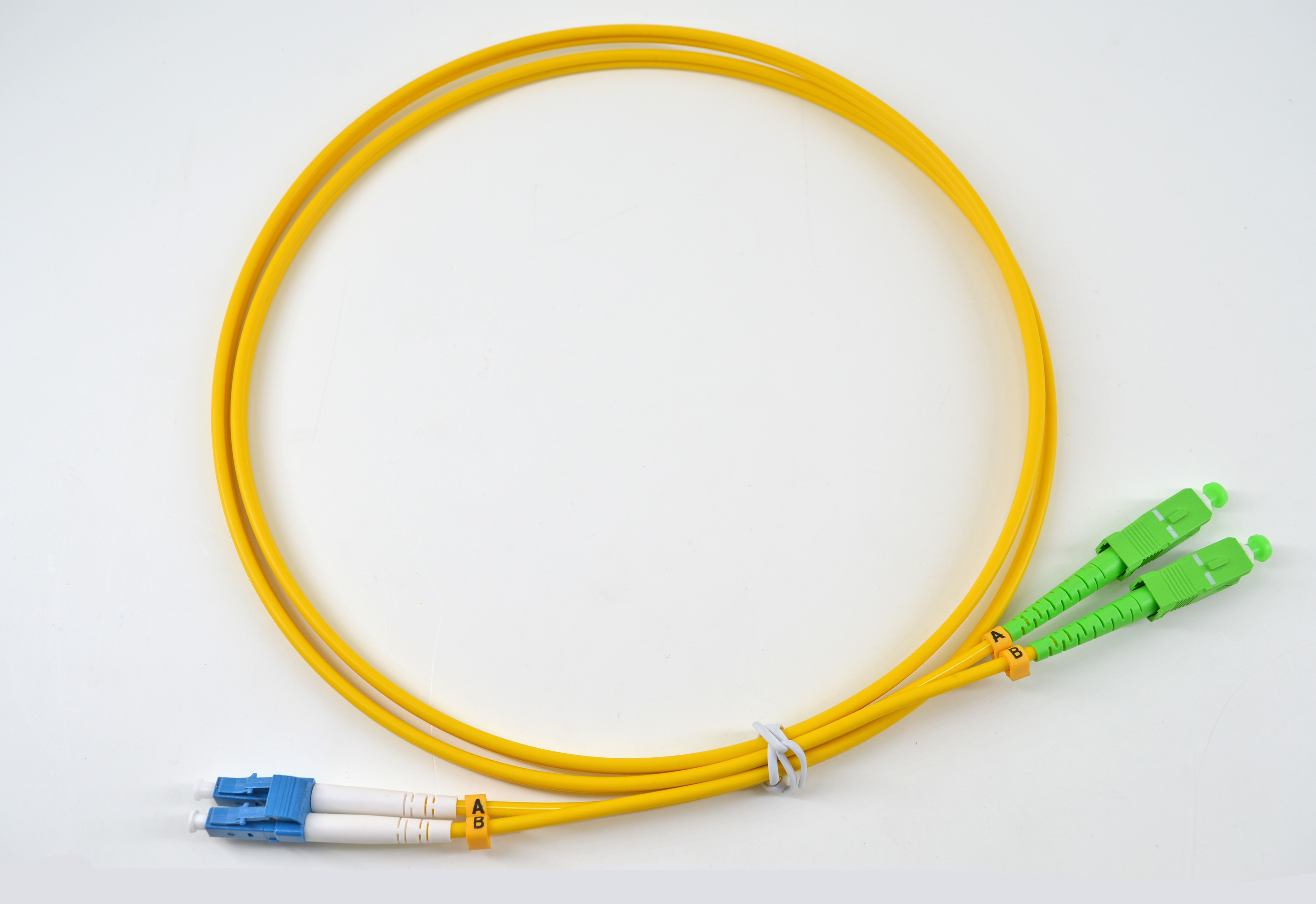 SC-LC multimode fiber optic patch cord,10gb OM3/OM4 50/125um Aqua PVC/LSZH duplex patch cord optical fiber