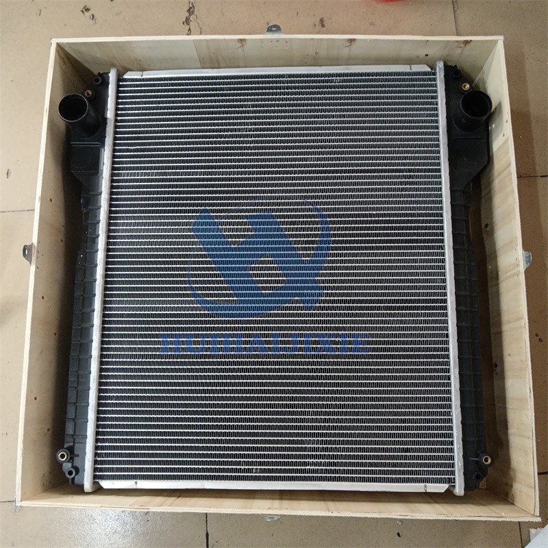 Radiator 30/915200 30/915300 30/925610 30/925611 30/925612 Engine Water Tank Radiator for 3CX 4CX 30915200