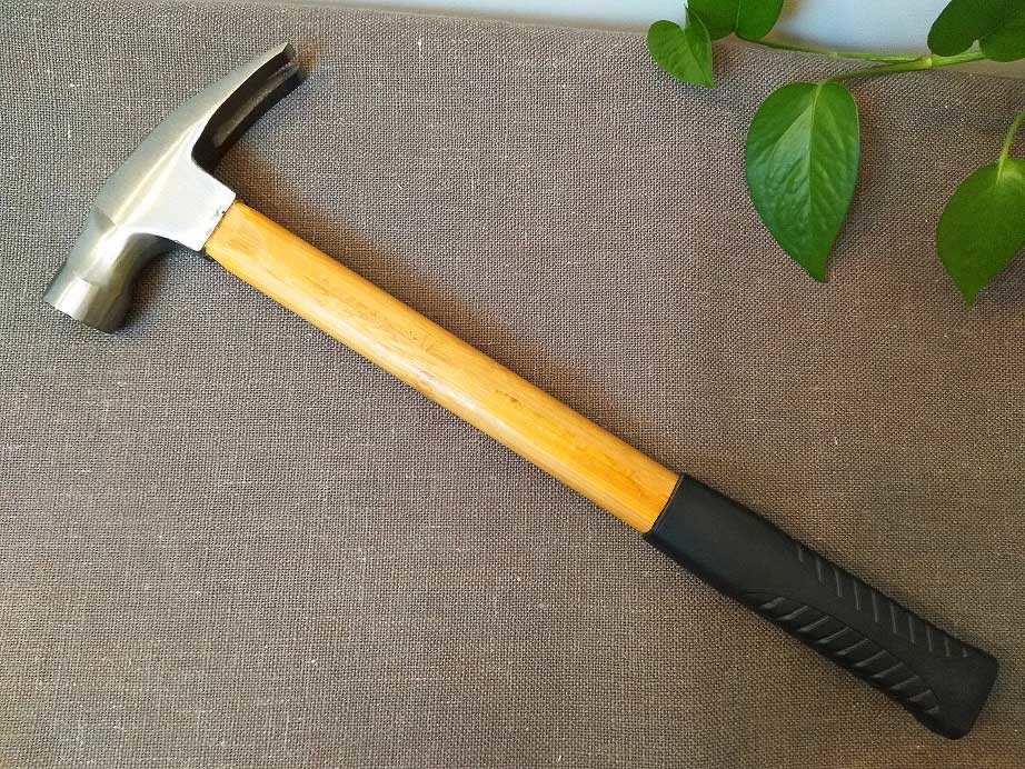 40cm Length Bamboo Handle Claw Hammer(HKBM-02) with anti-slip working face and magnet