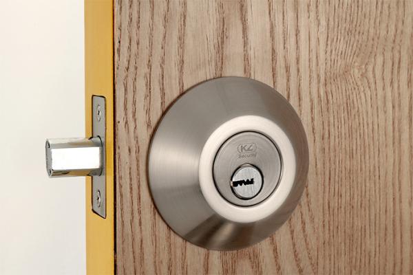 Stainless Steel Metal Sliding Door Locks Single Cylinder Deadbolt 3 Same Brass